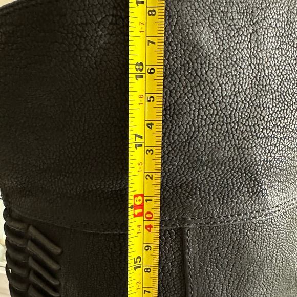 Vince Camuto NOT FOR SALE!!!!!🛑🛑🛑 - Picture 6 of 12